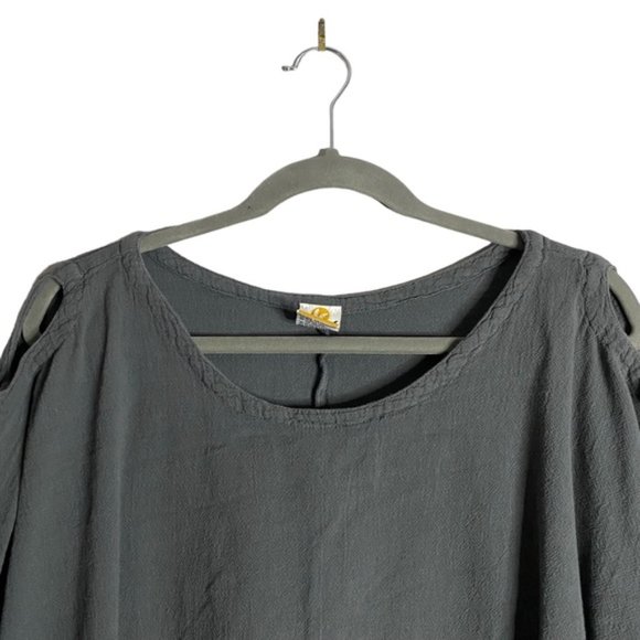 Abaca Women's Green Round Neck Patterned 3/4 Sleeve Top - Picture 2 of 6